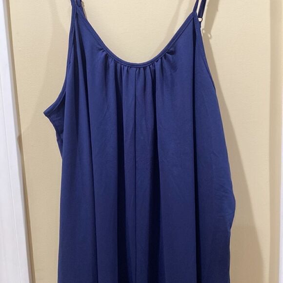 Woman's Jumpsuit - Picture 7 of 9